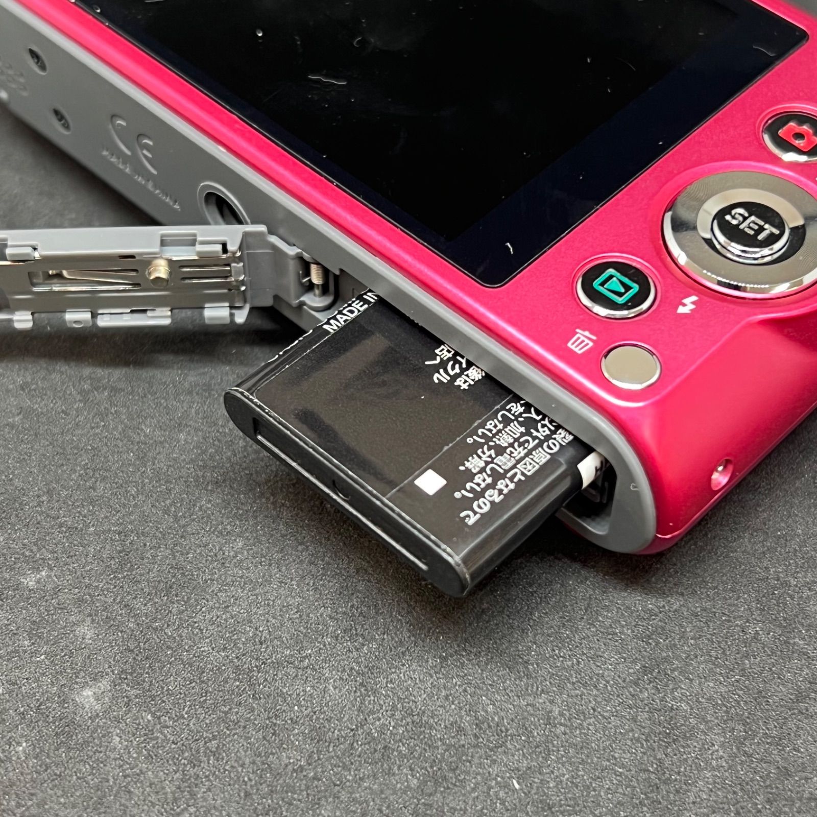 T7957 【 動作未確認品 】CASIO カシオ EXILIM EX-ZS210 ピンクカラー