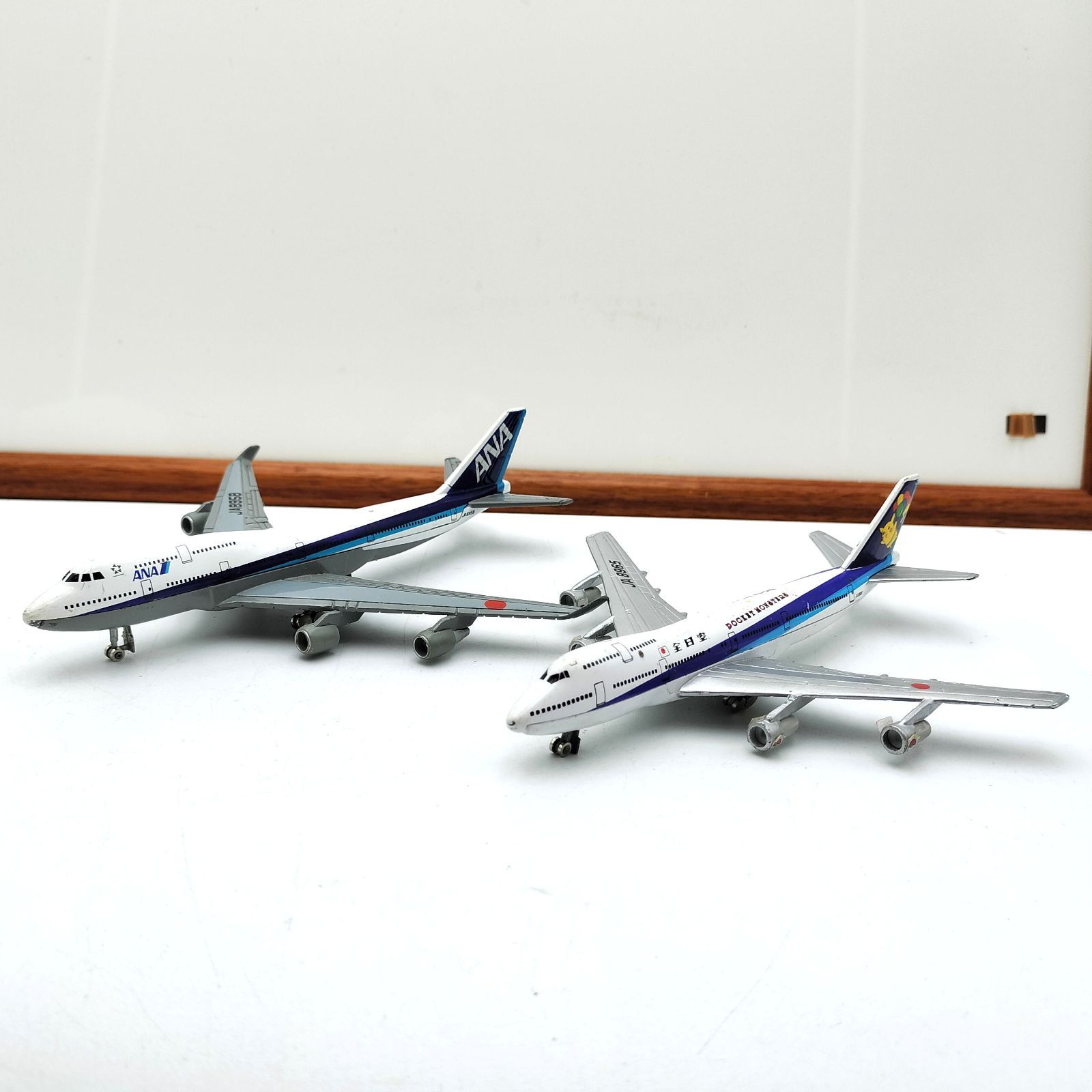トミカ ANA 飛行機 ダイキャスト 2機セット ポケモンジェット