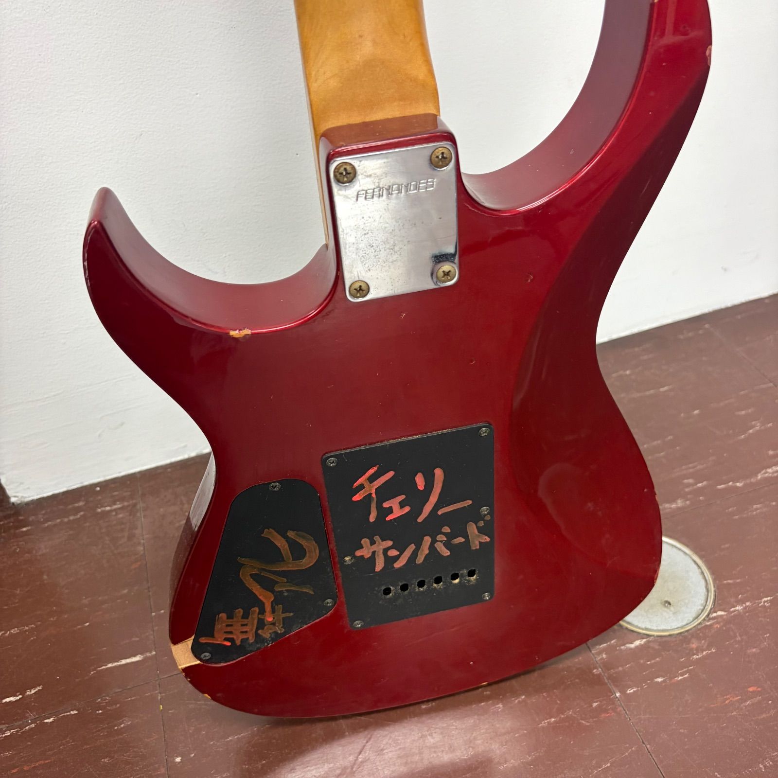 FERNANDES フェルナンデス エレキギター レッド SSH 台湾製