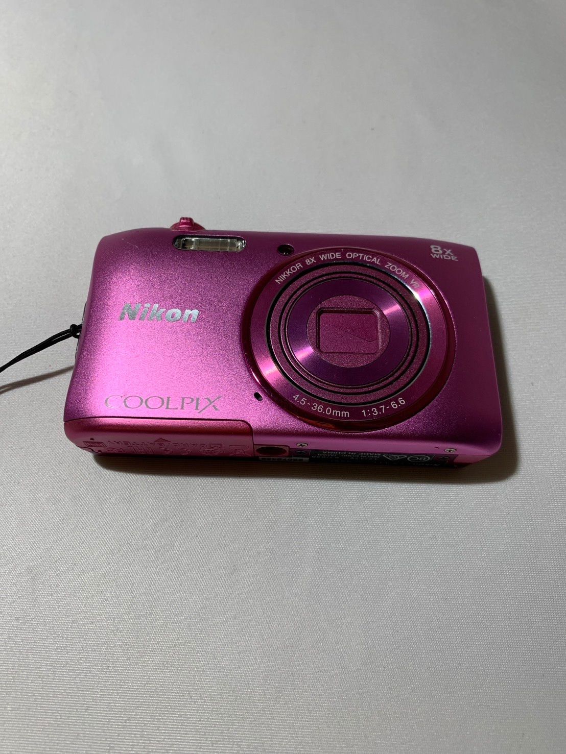 3822 Nikon COOLPIX S3600 ピンク 美品 動作確認済み デジカメ【ネ】