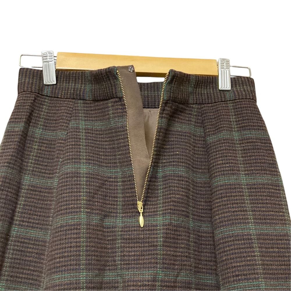 https://assets.mercari-shops-static.com/-/large/plain/2JWwd2zWvyRFRyReKrDhX2.jpg@jpg