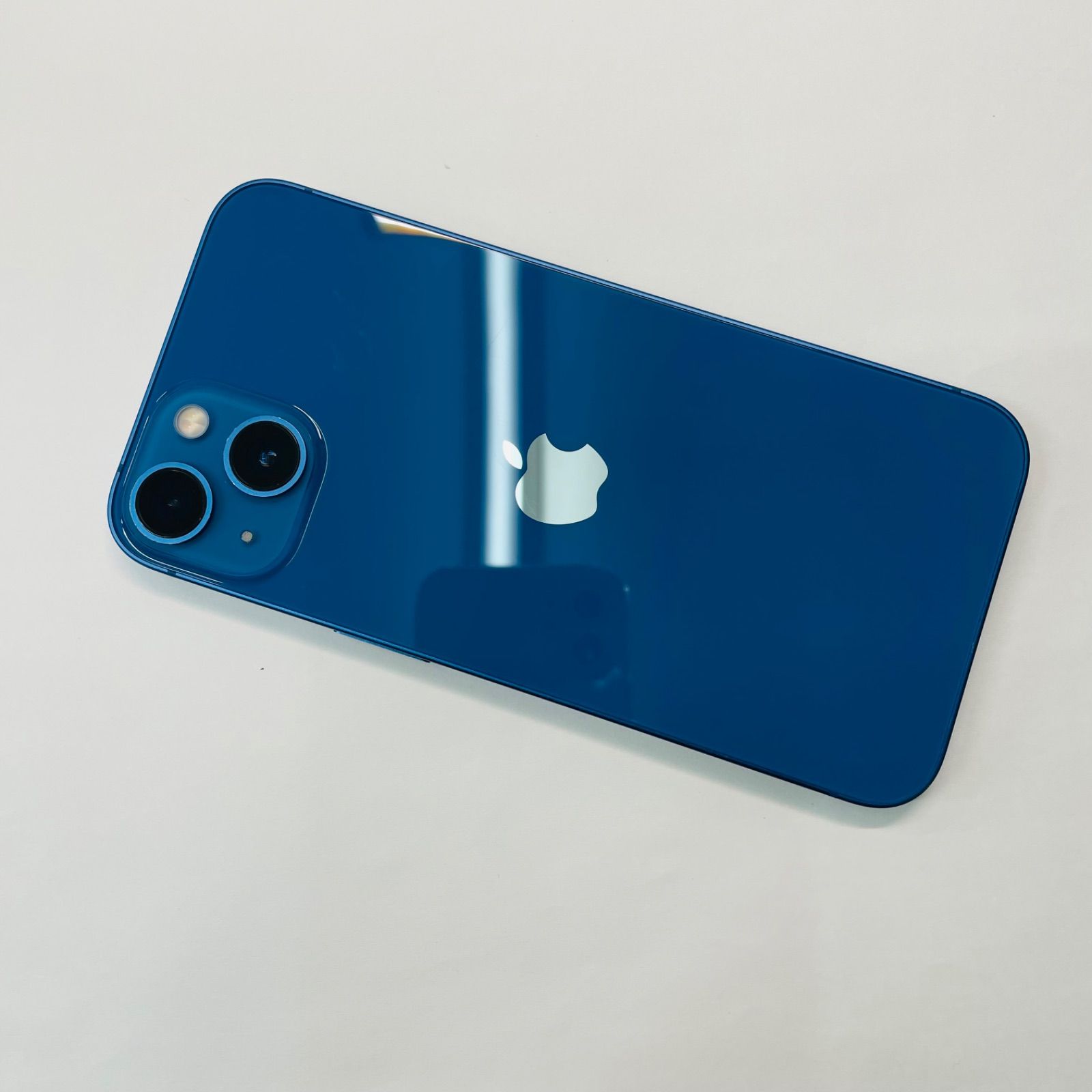 iPhone 13 128GB SIMフリー やや傷や汚れあり - メルカリ