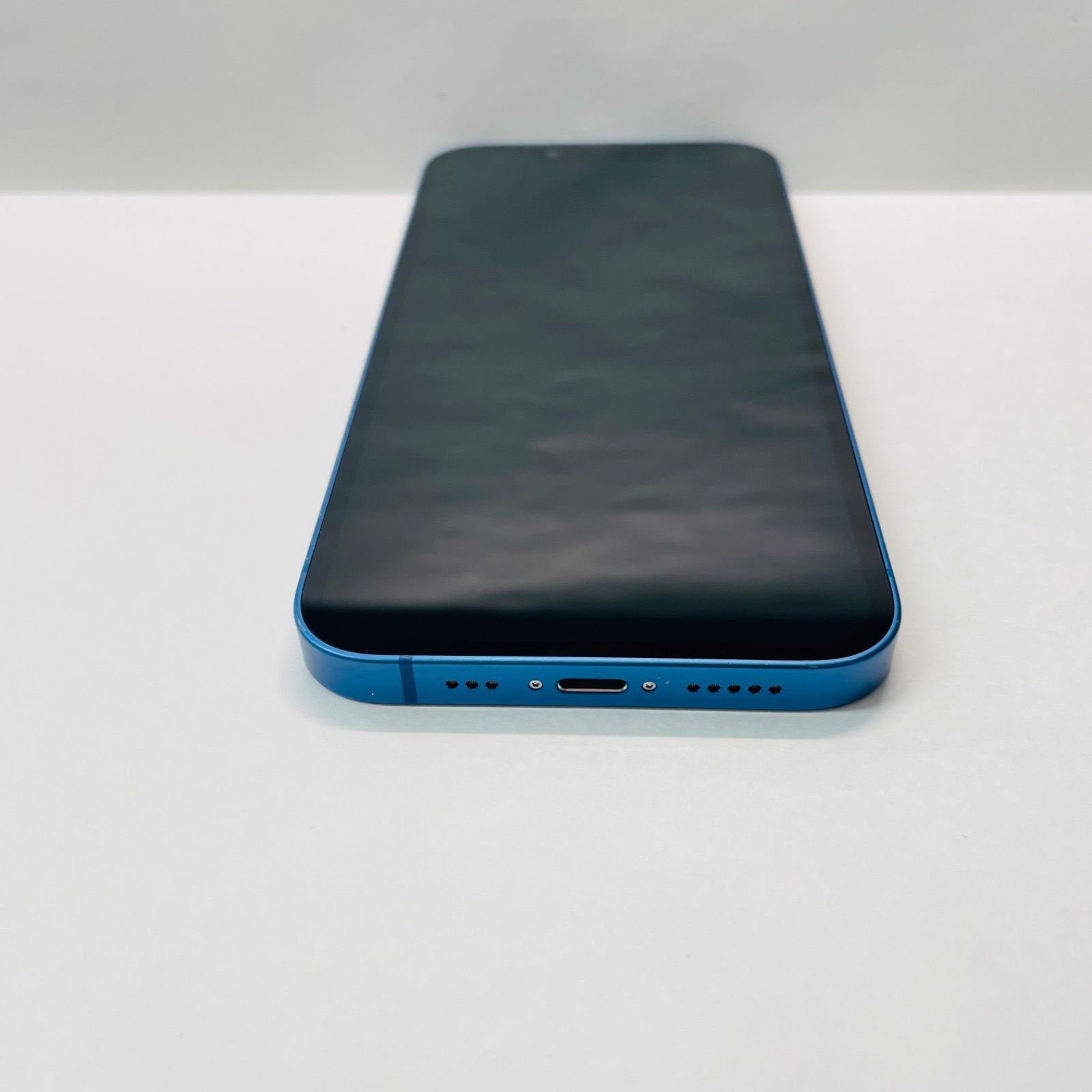 iPhone 13 128GB SIMフリー やや傷や汚れあり - メルカリ