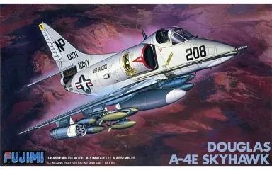 [중고] 프라모델 1/48 더글러스 A-4E 스카이호크 “P-12" [30012]