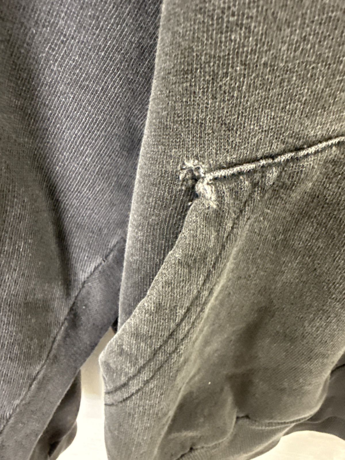 https://assets.mercari-shops-static.com/-/large/plain/2JWypySzMeKYmmUeiQdpWA.jpg@jpg