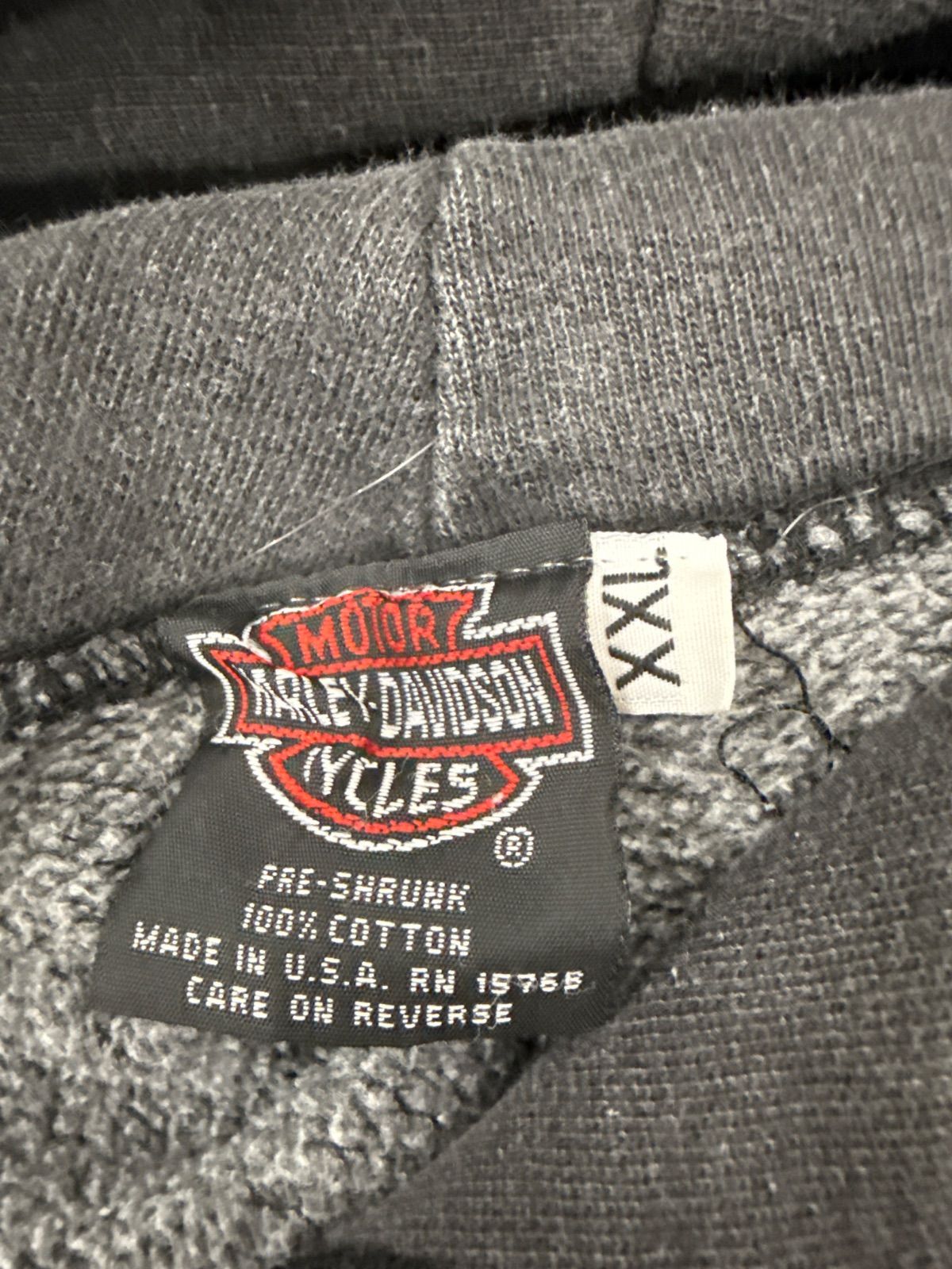 https://assets.mercari-shops-static.com/-/large/plain/2JWyq47otARXkbAM5QAuTp.jpg@jpg