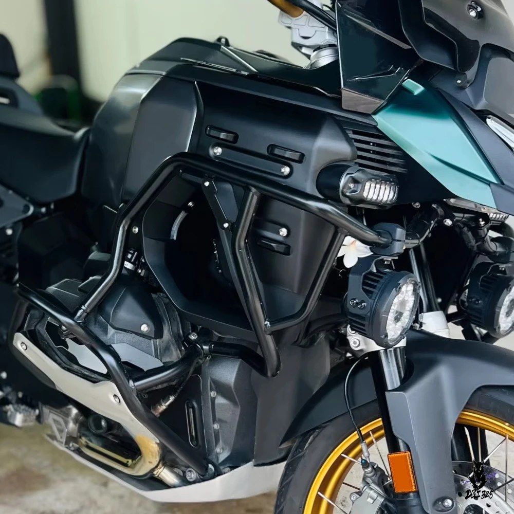 BMW R1300GS アドベンチャー 2024-2025 用 ラジエーターサイドカバーパネル