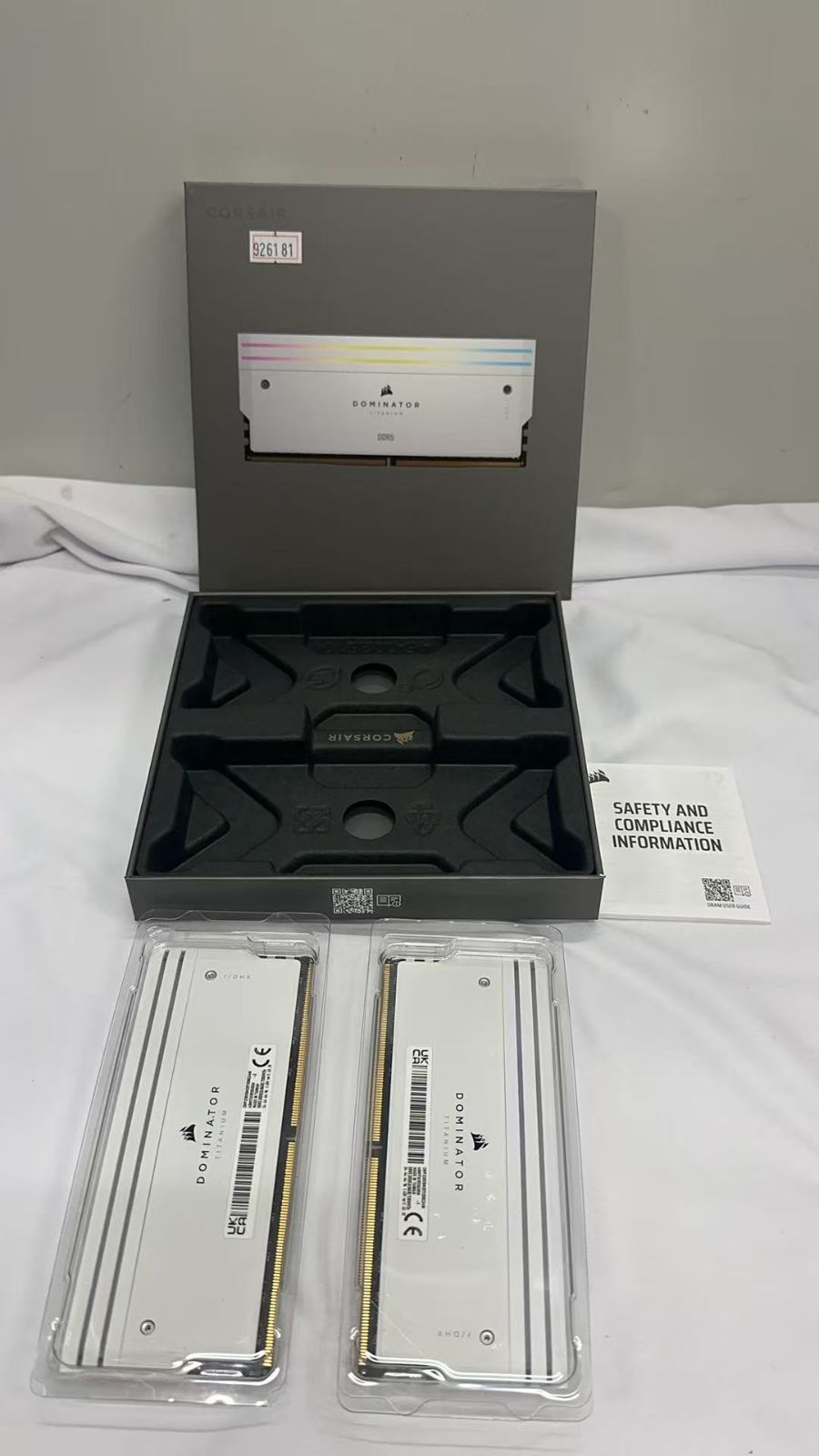 CORSAIR DDR5-7200 32GB ホワイト 未使用に近い - メルカリ