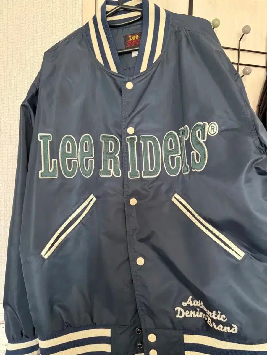 リー ライダース スタジャン 8,100円