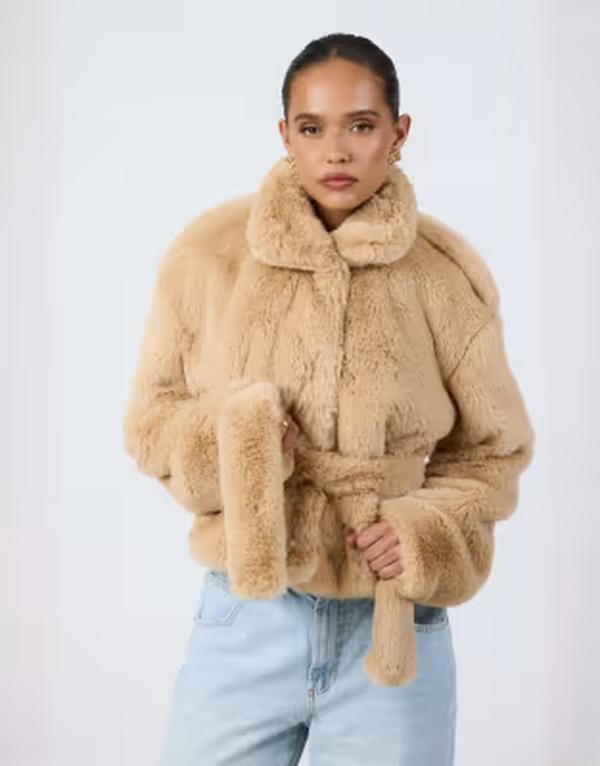 アリアコーブ レディース アウター ジャケット・ブルゾン スタンドネック Aria Cove faux fur funnel neck belted jacket in camel キャメル