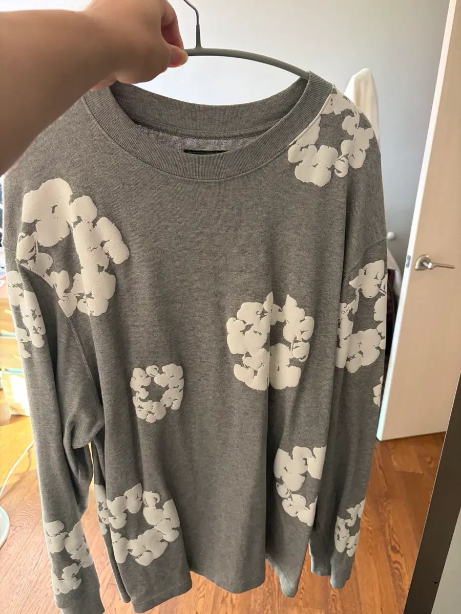 DENIM TEARS(デニムティアーズ) ロングスリーブ コットン リース グレー XL