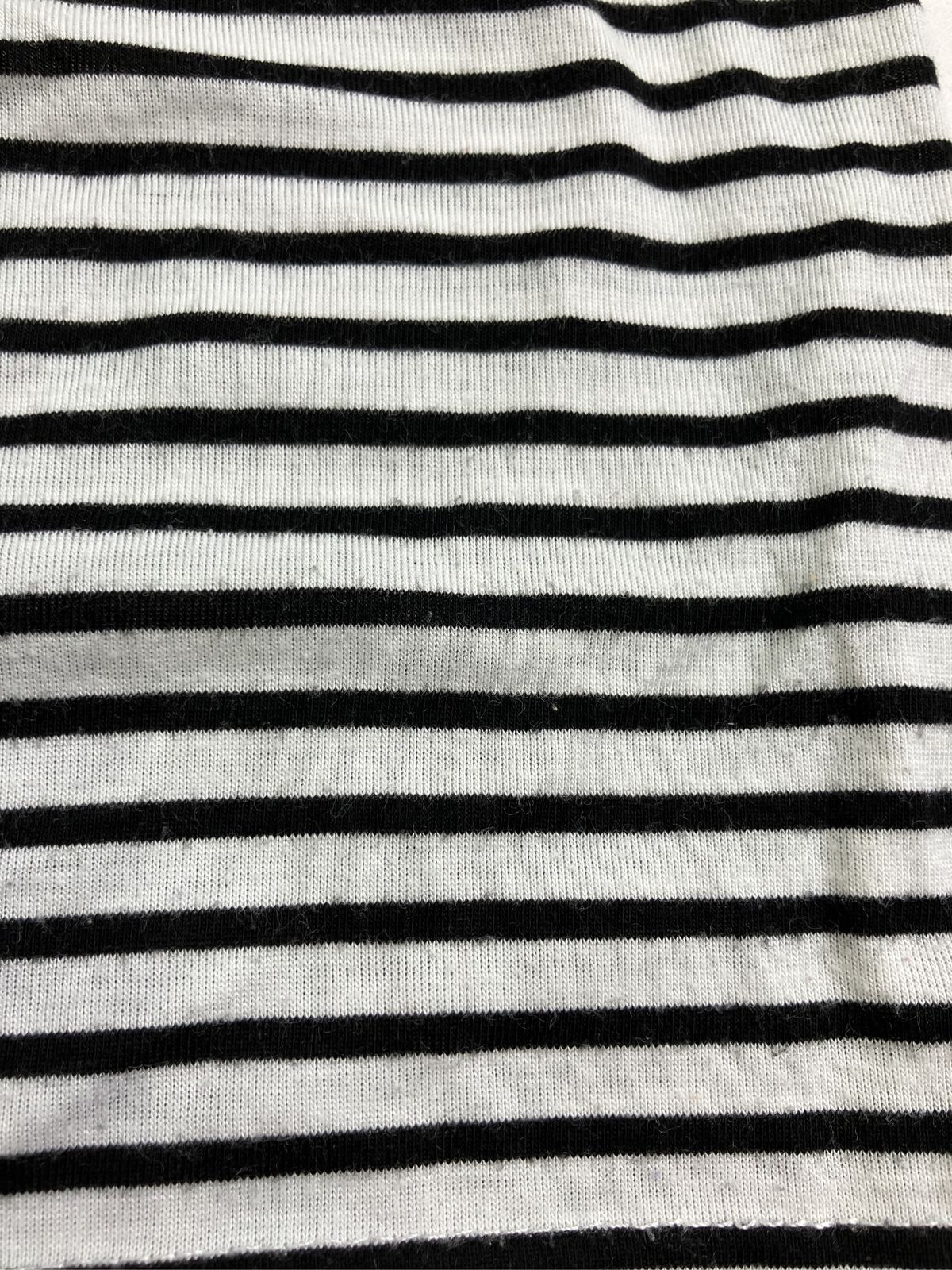 https://assets.mercari-shops-static.com/-/large/plain/2JX5qYosEkf8LimXUDiMBG.jpg@jpg