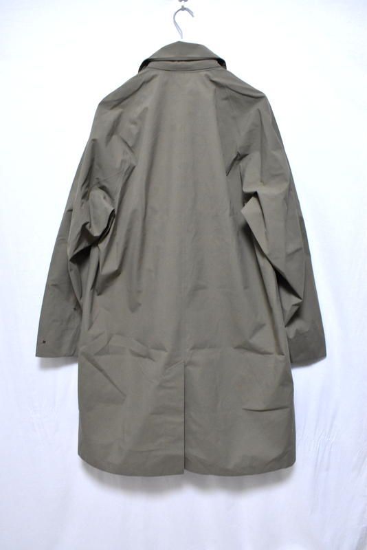 新品 Goldwin GORE-TEX Bal Collar Coat 3(L) GL23335OL ゴールド