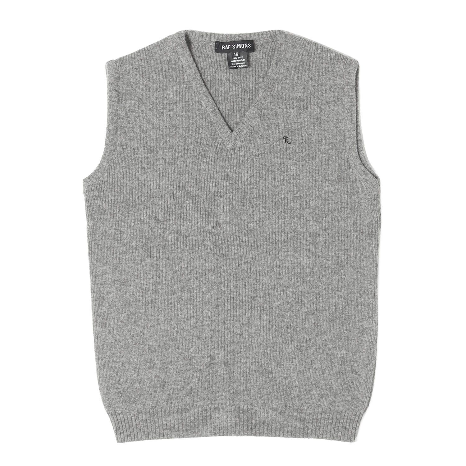 【美品】RAF SIMONS ラフシモンズ ベスト ヘザーグレー 46 ワンポイント Rロゴ刺繍 Vネック メリノウール ニットベスト トップス セーター ジレ【メンズ】【中古】