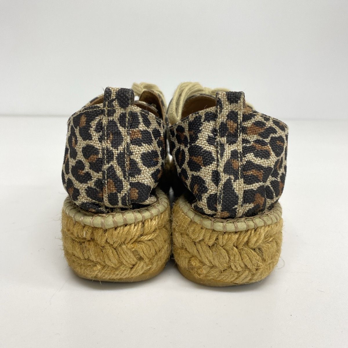 https://assets.mercari-shops-static.com/-/large/plain/2JX6Z5tmSh6jKpn9nd6yao.jpg@jpg