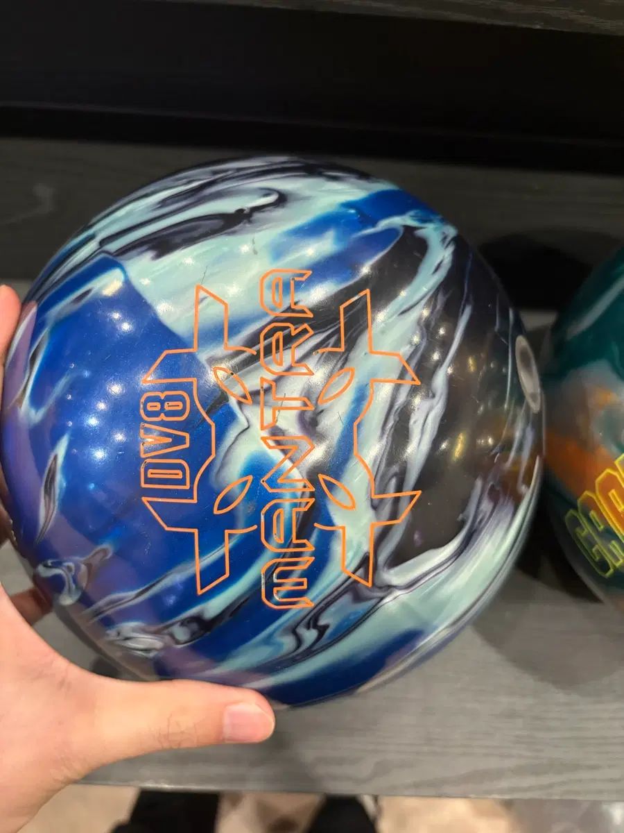 DV8 マントラ トゥーハンド 지공 ボーリング 15p 出品