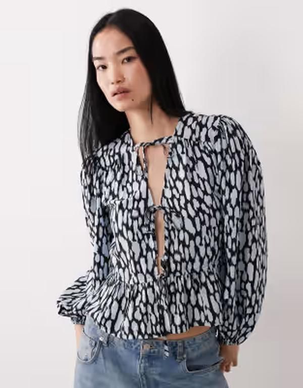 ウェンズデーガール レディース トップス シャツ ブラウス Wednesdays Girl tie detailing long sleeve smudgedots blouse Multi マルチカ 12,735円