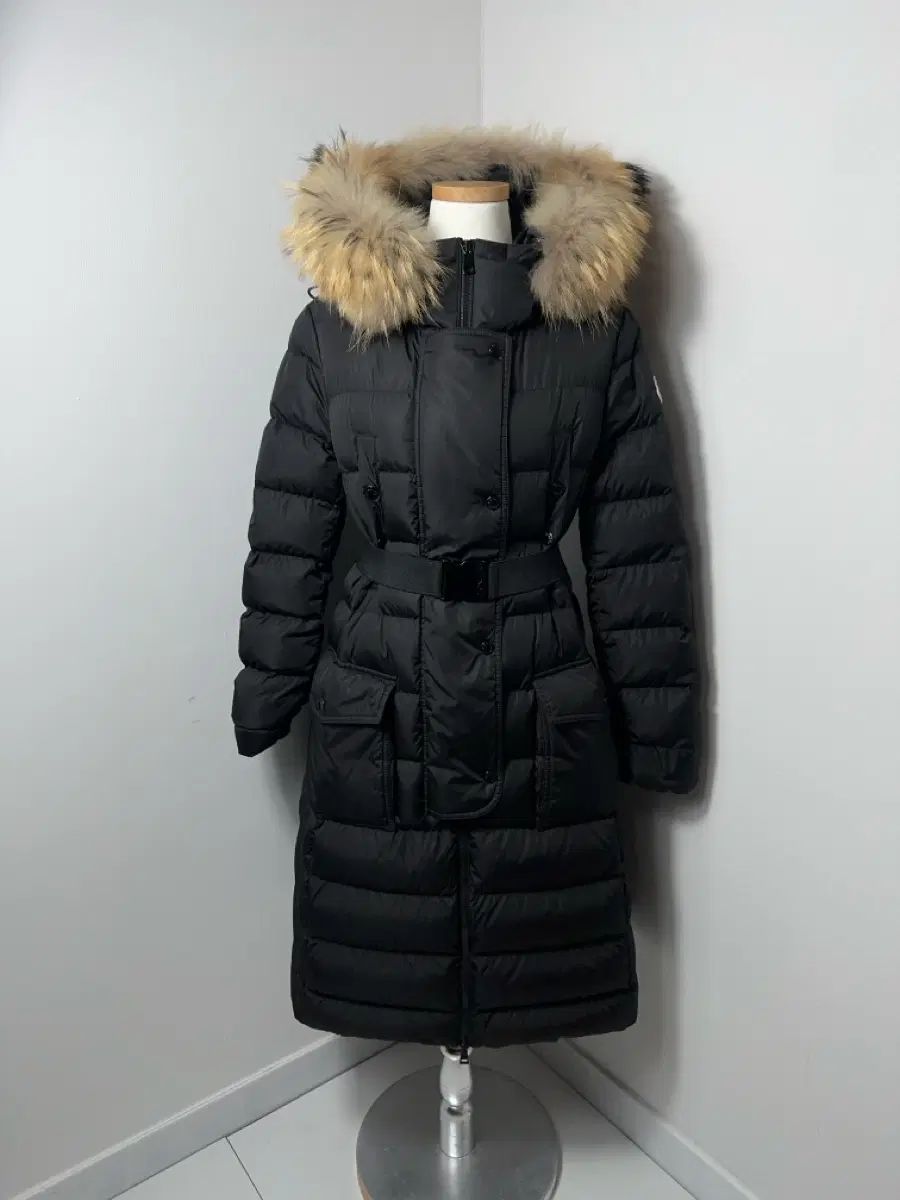 1サイズ モンクレール クロエ &122 223,306円
