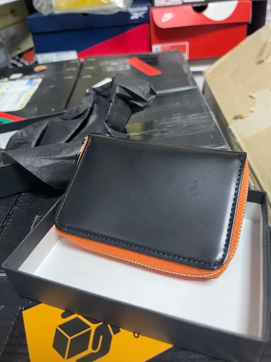 ポーター ブラック オレンジ ジッパー 二つ折り財布 - メルカリ