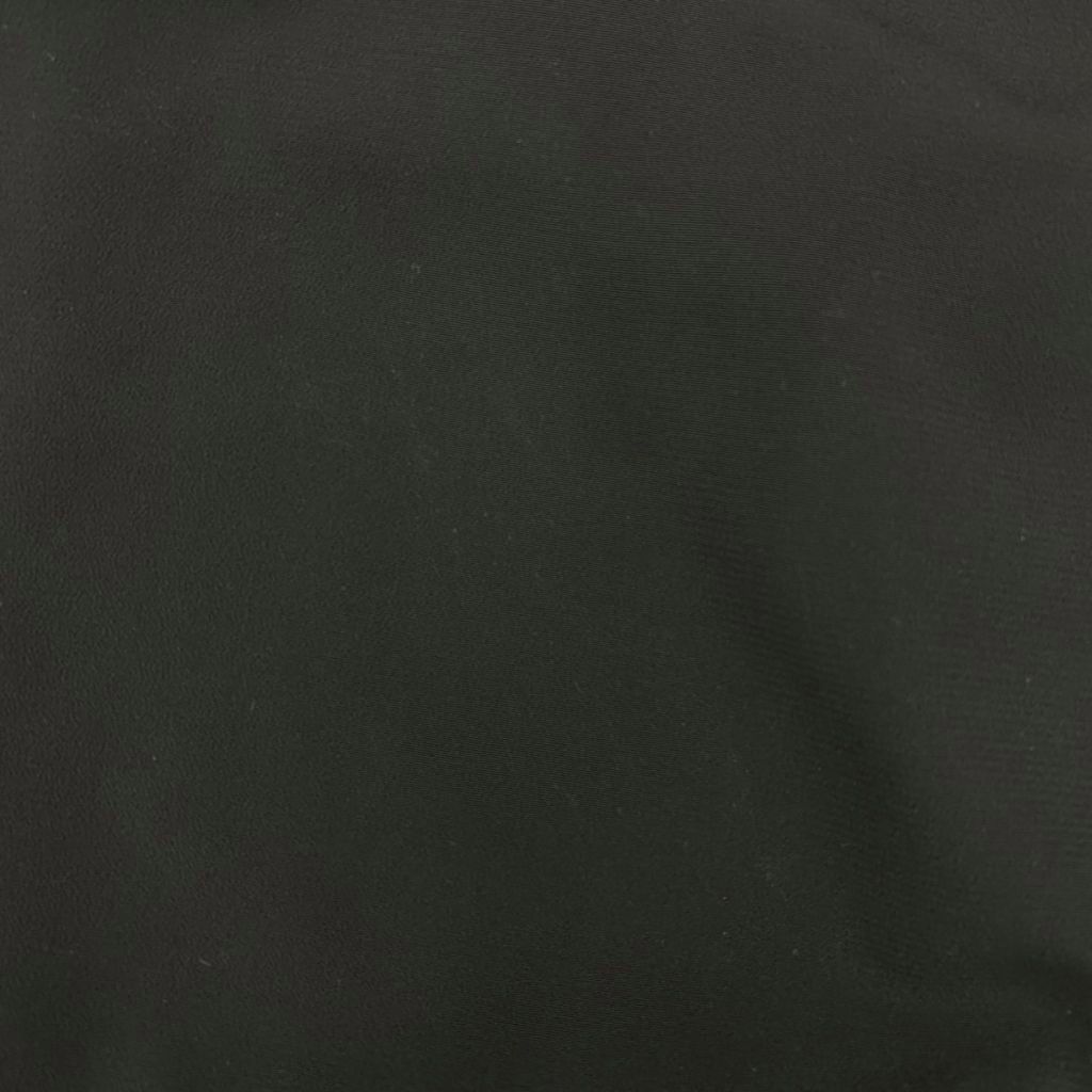 https://assets.mercari-shops-static.com/-/large/plain/2JX8gquB72DJBxf4HXoste.jpg@jpg