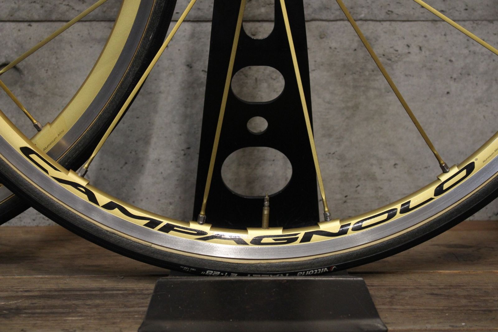 カンパニョーロ CAMPAGNOLO シャマルウルトラ ゴールド SHAMAL ULTRA