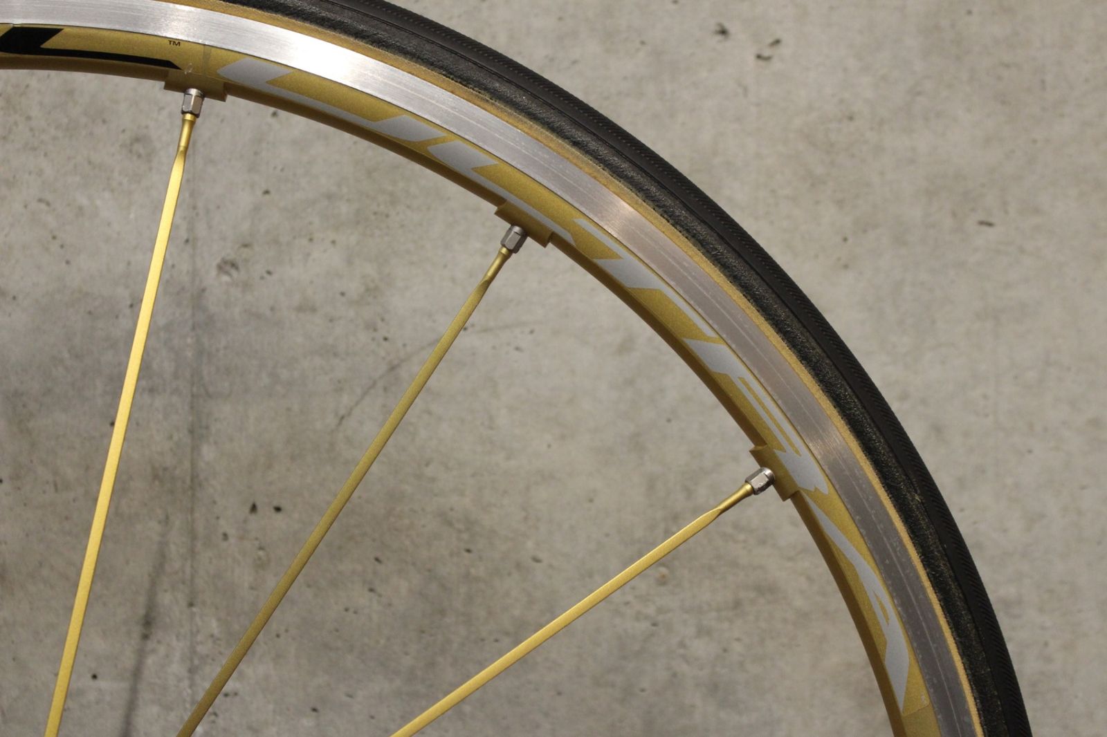 カンパニョーロ CAMPAGNOLO シャマルウルトラ ゴールド SHAMAL ULTRA