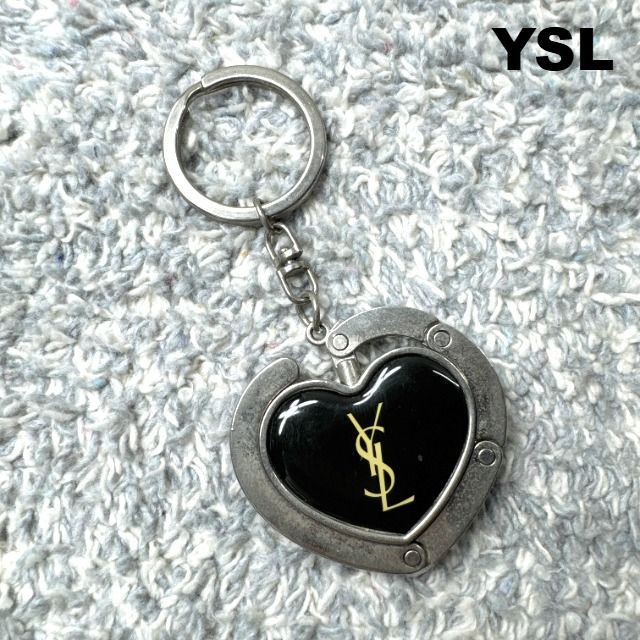 YSL イヴサンローラン ハート型キーホルダー ブラック×ゴールド