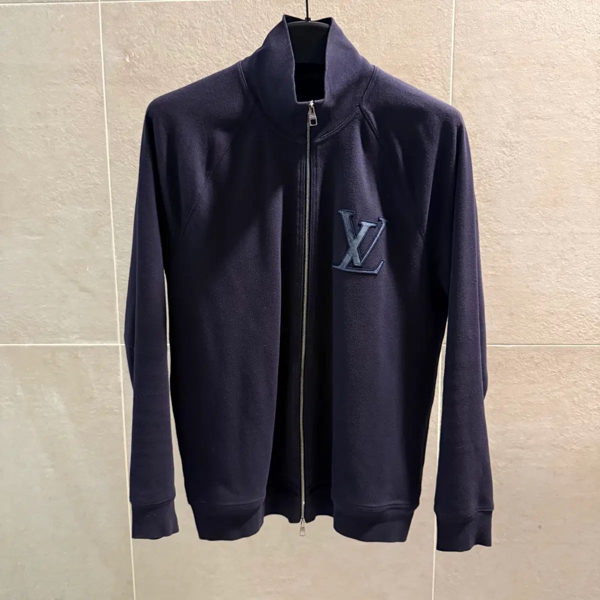 Louis Vuitton 刺繍 ロゴ ジップアップ バッグ 百貨店購入 正規品 S