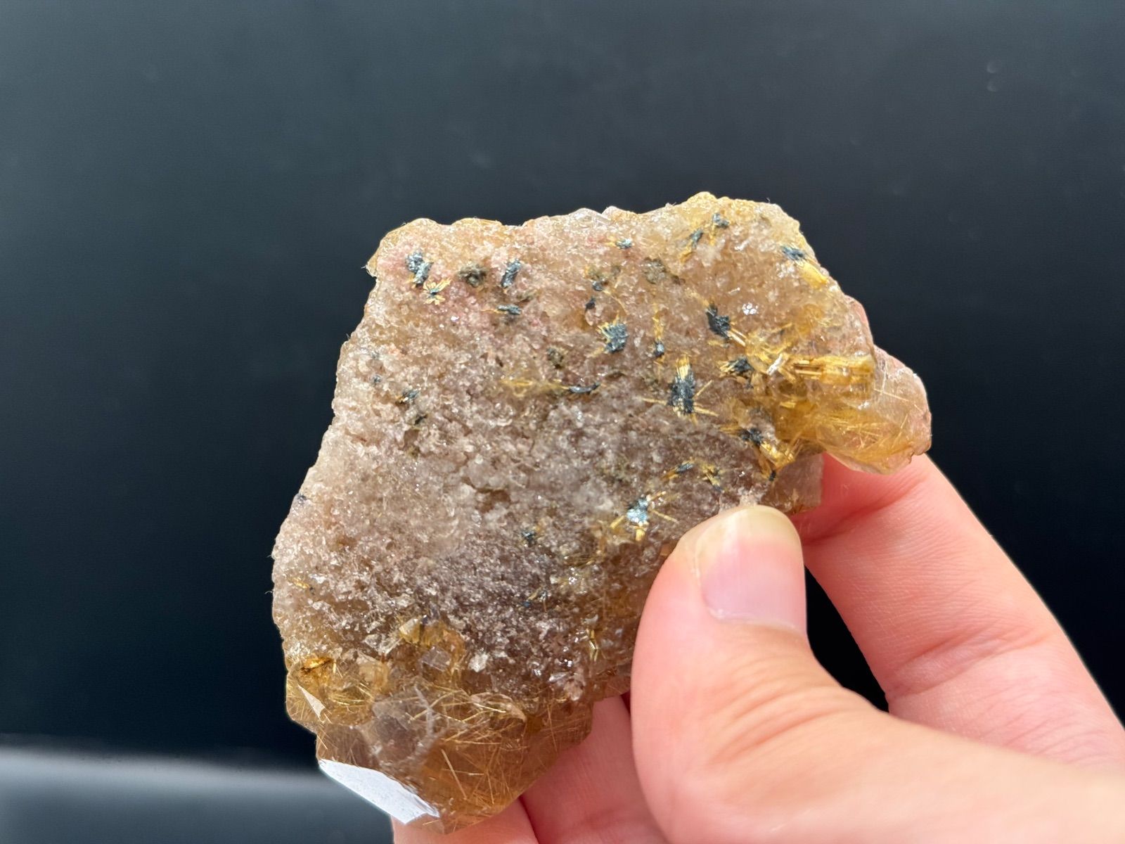 大粒 ゴールドルチルクォーツ 原石 天然石 水晶クラスター 鉱物標本 一点物