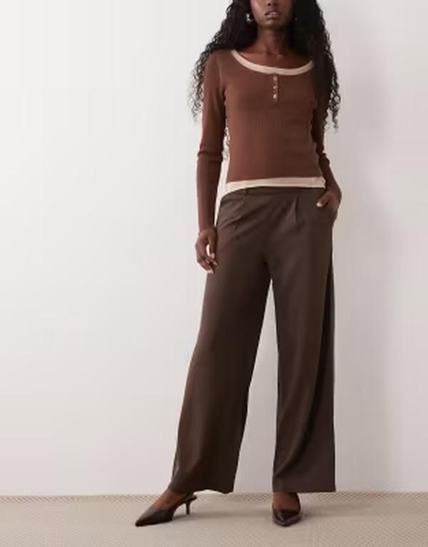 ジェイディーワイ レディース ボトムス カジュアルパンツ ワイドレッグ JDY button detail wide leg pants in chocolate BROWN ブラウン