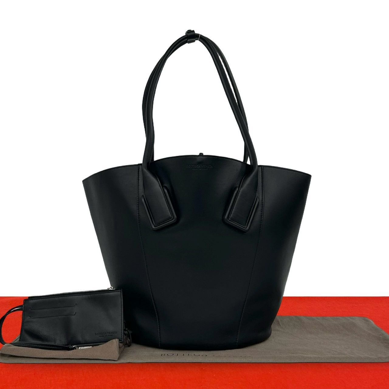 極 美品 袋付き BOTTEGA VENETA ボッテガヴェネタ バスケット ラージ