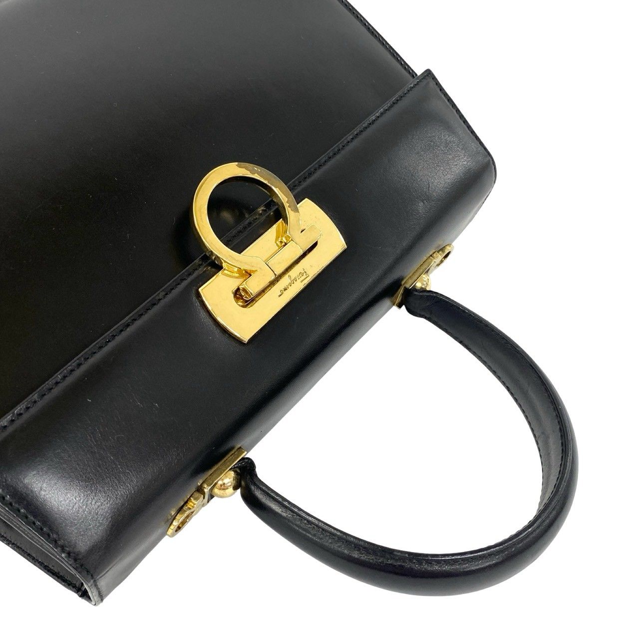 極 美品 Salvatore Ferragamo サルヴァトーレフェラガモ ガンチーニ