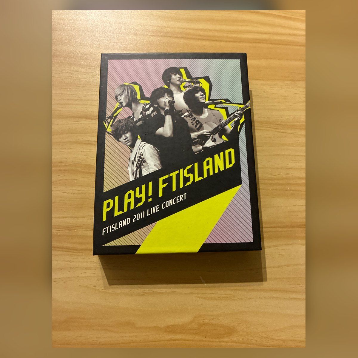 中古］FTISLAND PLAY! FTISLAND 2011 LIVE CONCERT DVD M08712 - メルカリ
