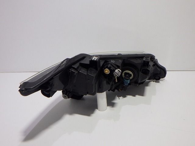 オデッセイ 左ヘッドライト LED RC1 RC2 前期 アブソルート 100-18076
