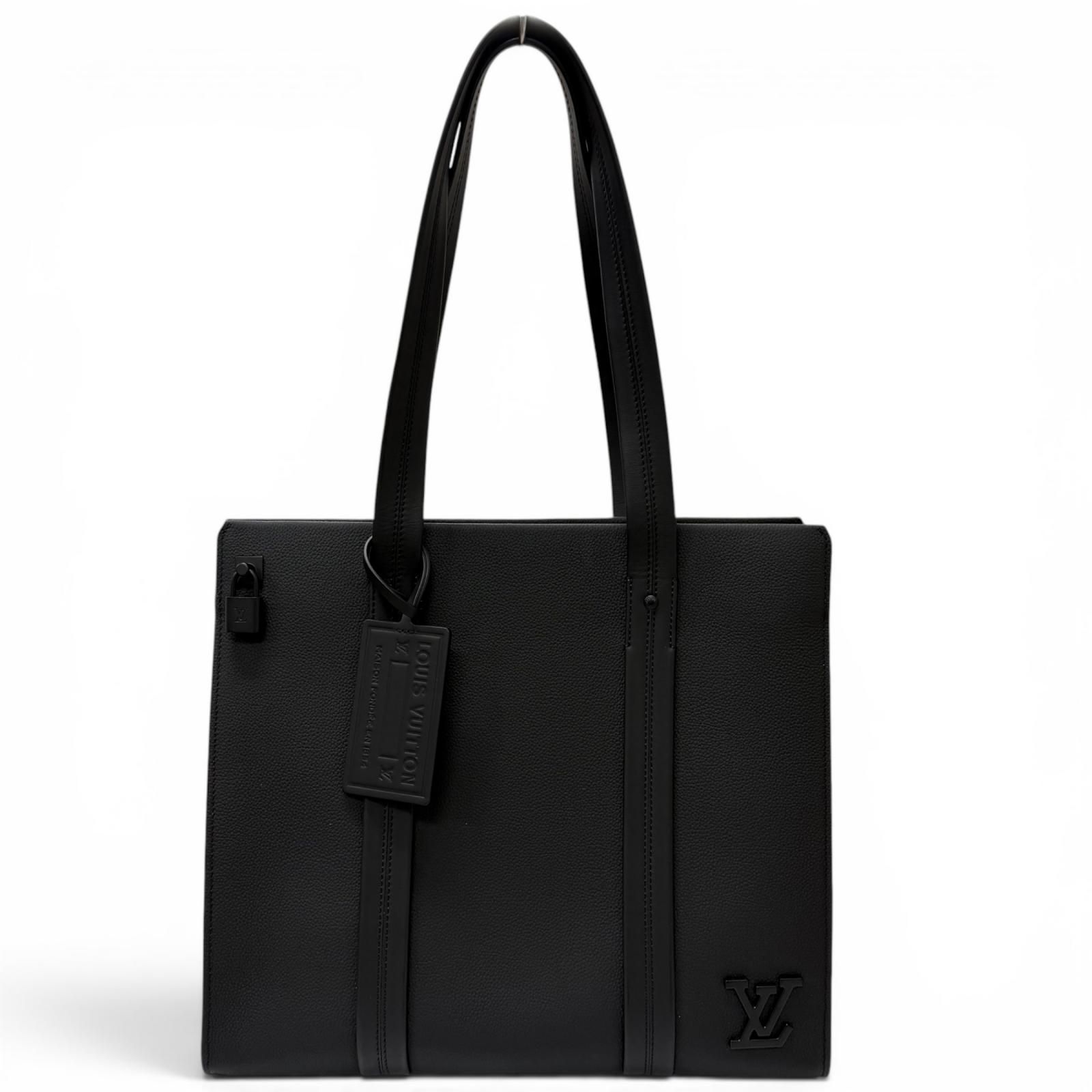 極美品□LOUIS VUITTON ルイヴィトン M57308 LV・アエログラム テイクオフ レザー トートバッグ ブラック スペイン製 メンズ A4収納◎ 275,000円