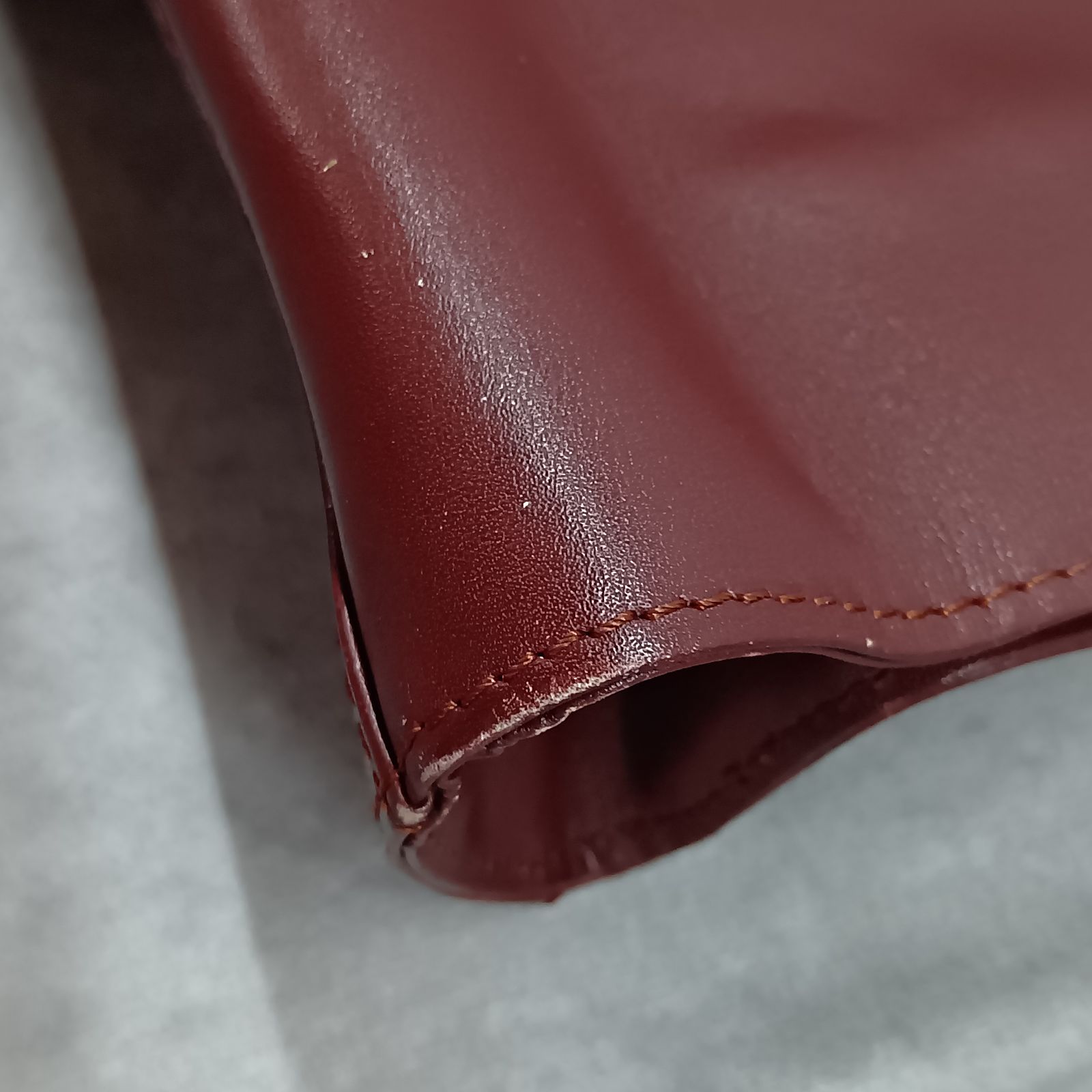 Cartier トートバッグ ボルドー 肩掛け ユニセックス カルティエ