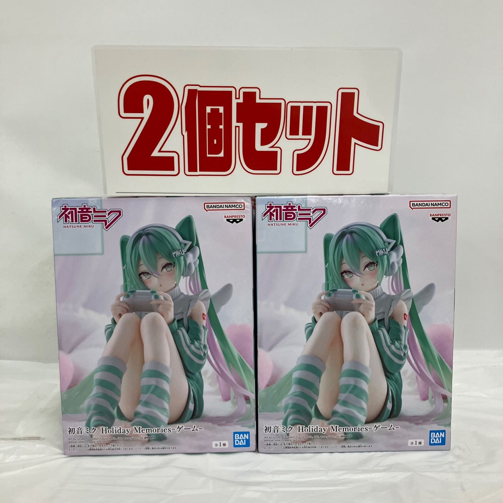 未開封 初音ミク Holiday Memories ゲーム フィギュア 2個セット