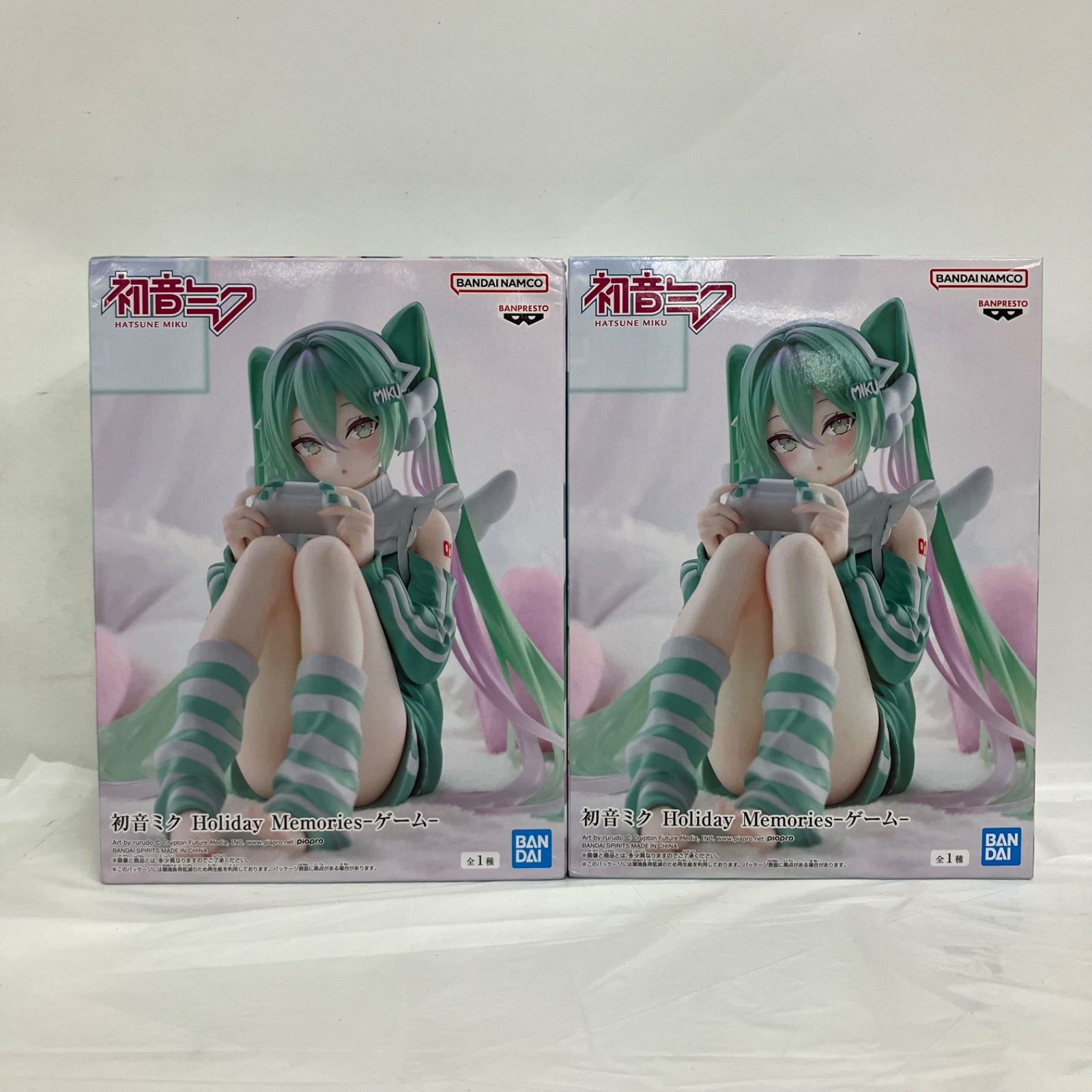 未開封 初音ミク Holiday Memories ゲーム フィギュア 2個セット