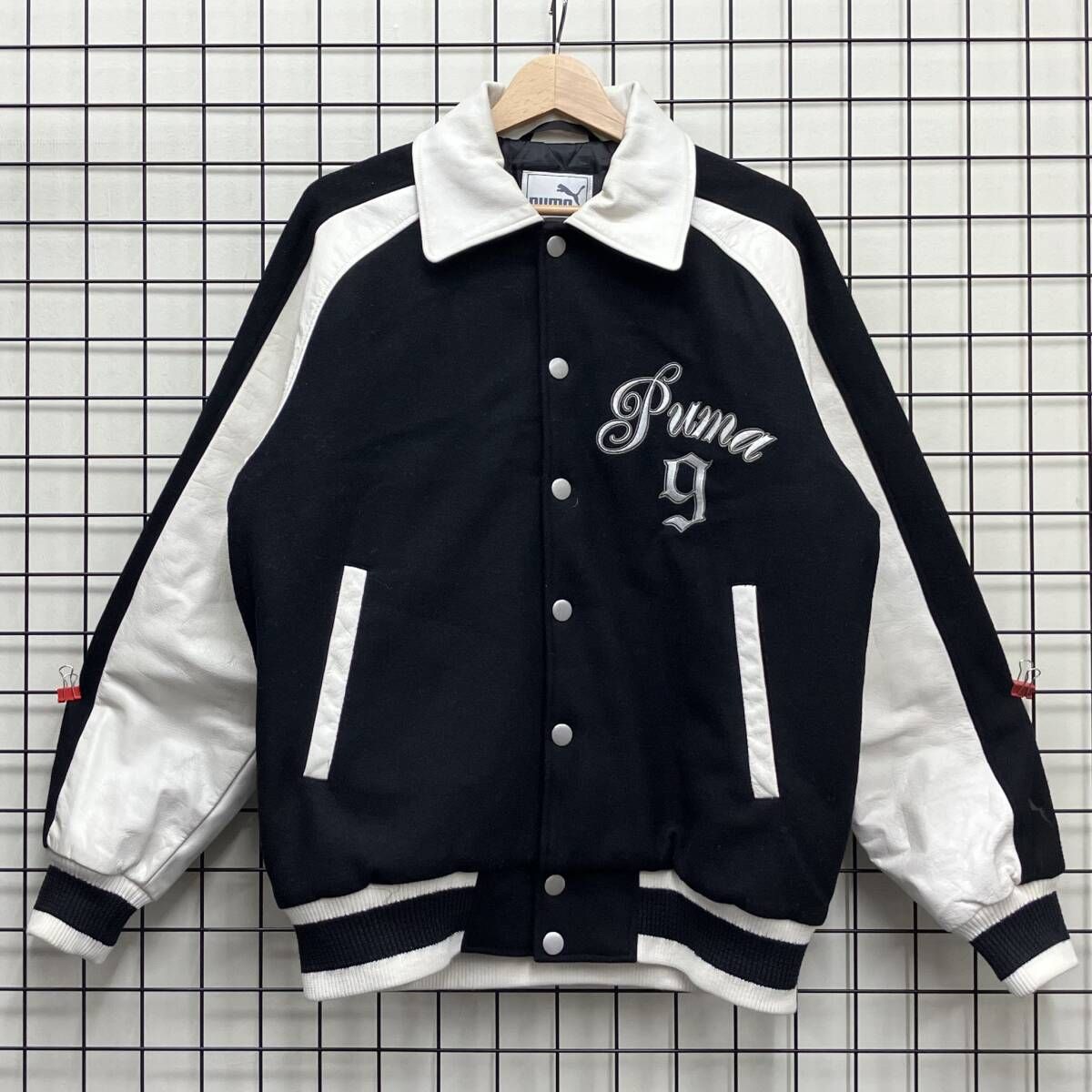 PUMA プーマ PMJ684S スタジアムジャンパー ウール ブラック ホワイト Lサイズ 7,063円