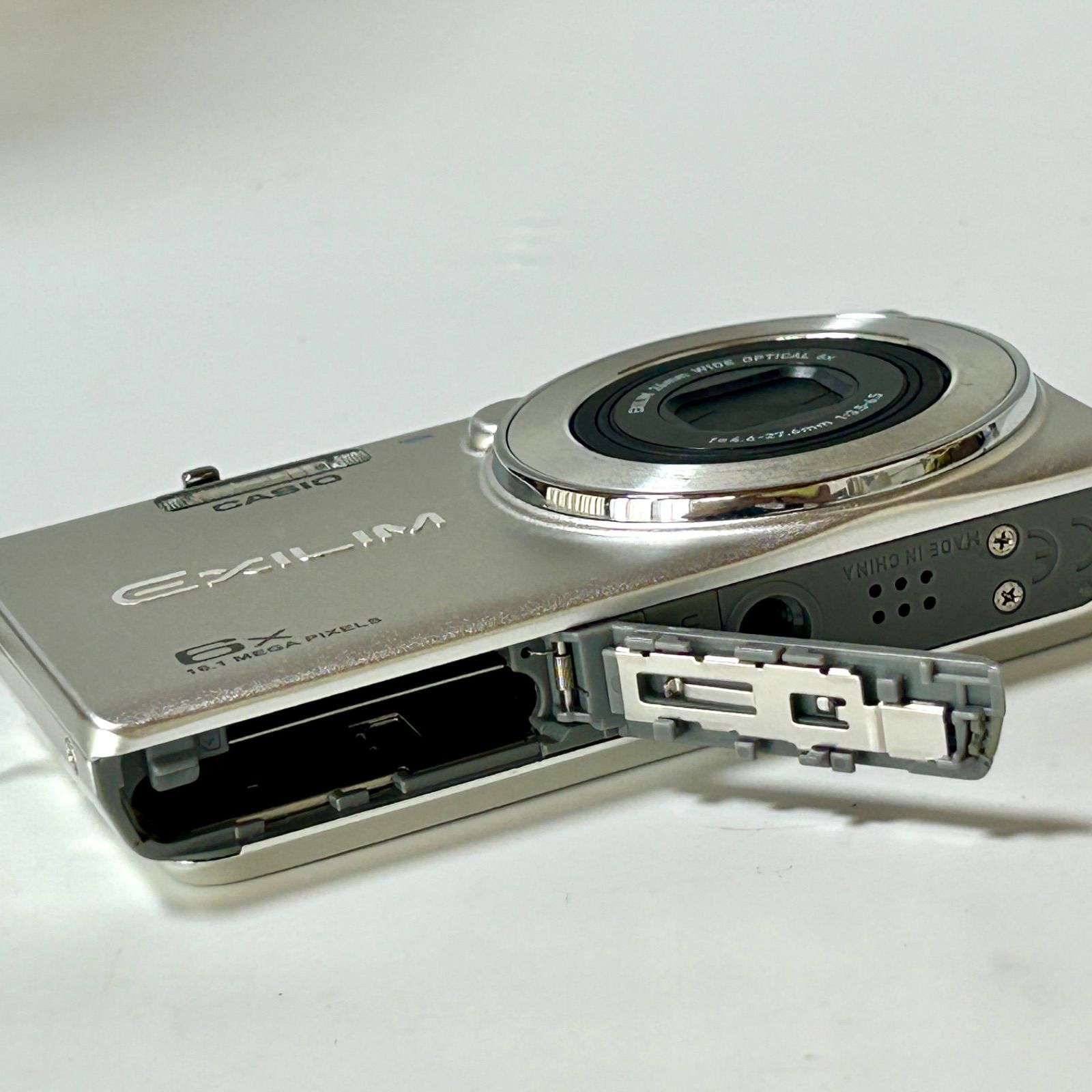 CASIO EXILIM EX-ZS28 シルバー デジカメ 動作確認【中古】M9055BUZ