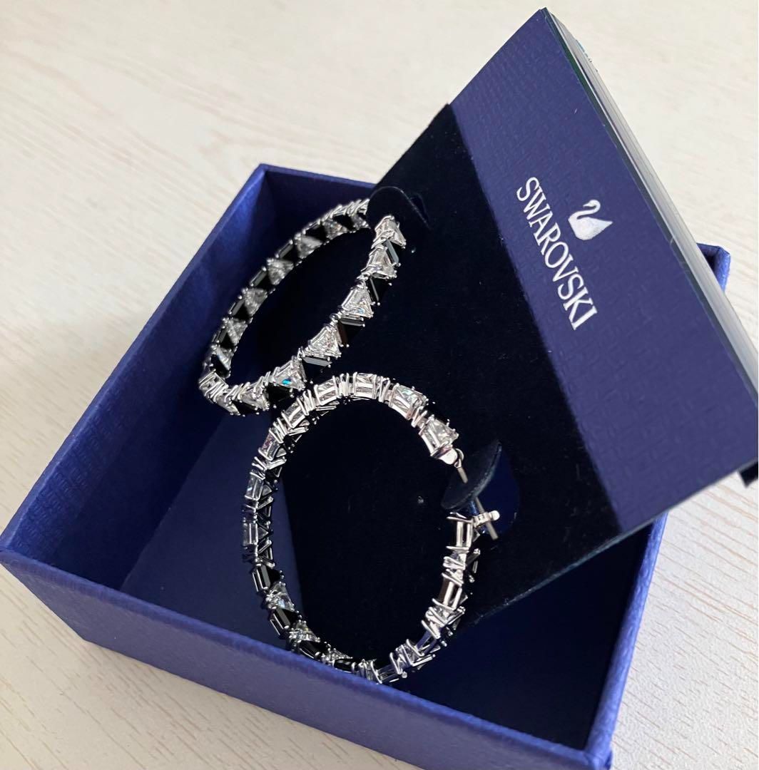 新品 スワロフスキー Swarovski Ortyx フープピアス - メルカリ