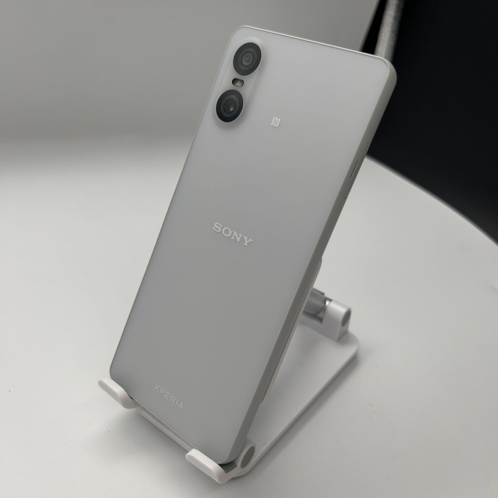 Xperia 10 VI SOG14 128GB ホワイト SONY Aランク - メルカリ