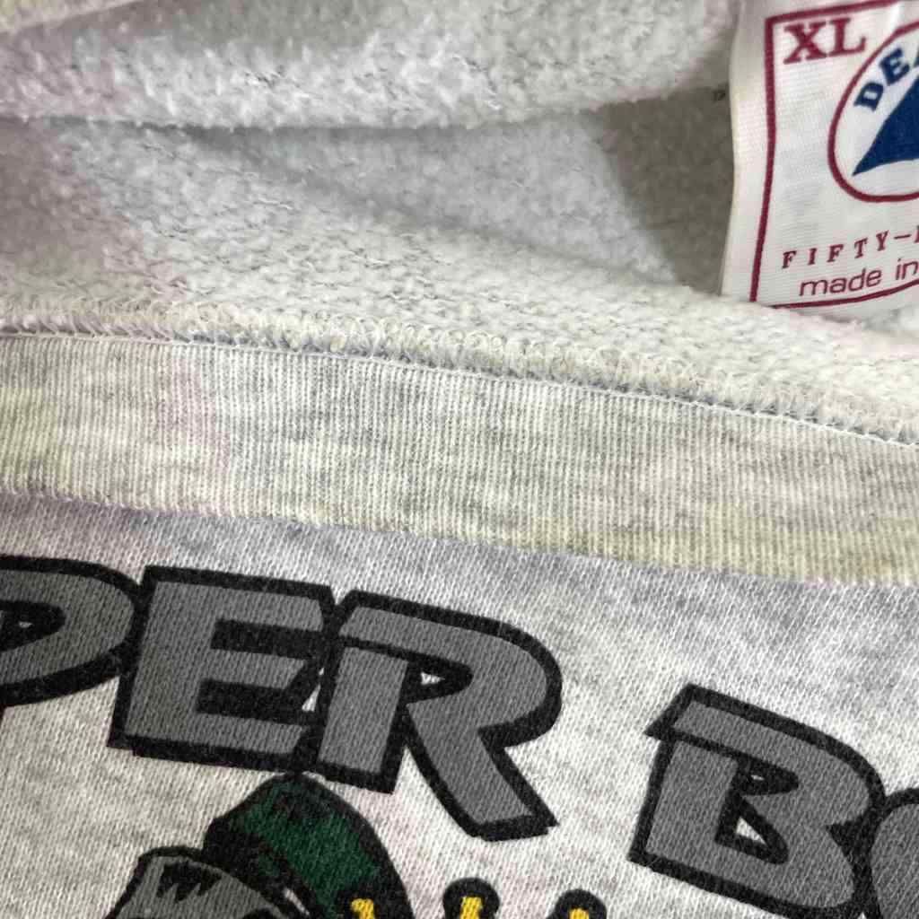 https://assets.mercari-shops-static.com/-/large/plain/2JXE9qqdLt6VC4u83xLKCY.jpg@jpg