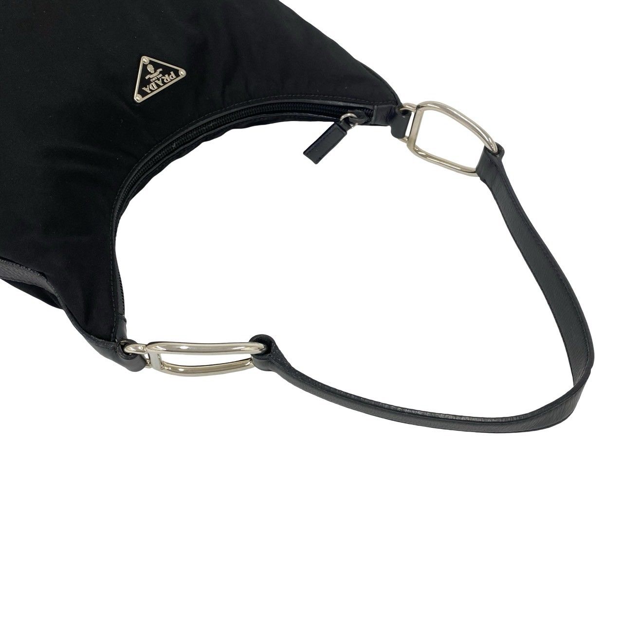 極 美品 PRADA プラダ 三角ロゴ プレート 金具 テスート ポコノ