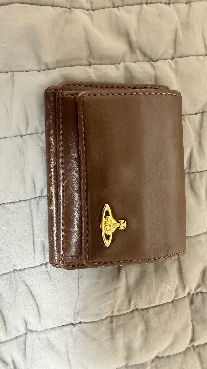 ヴィヴィアン・ウエストウッド 財布
