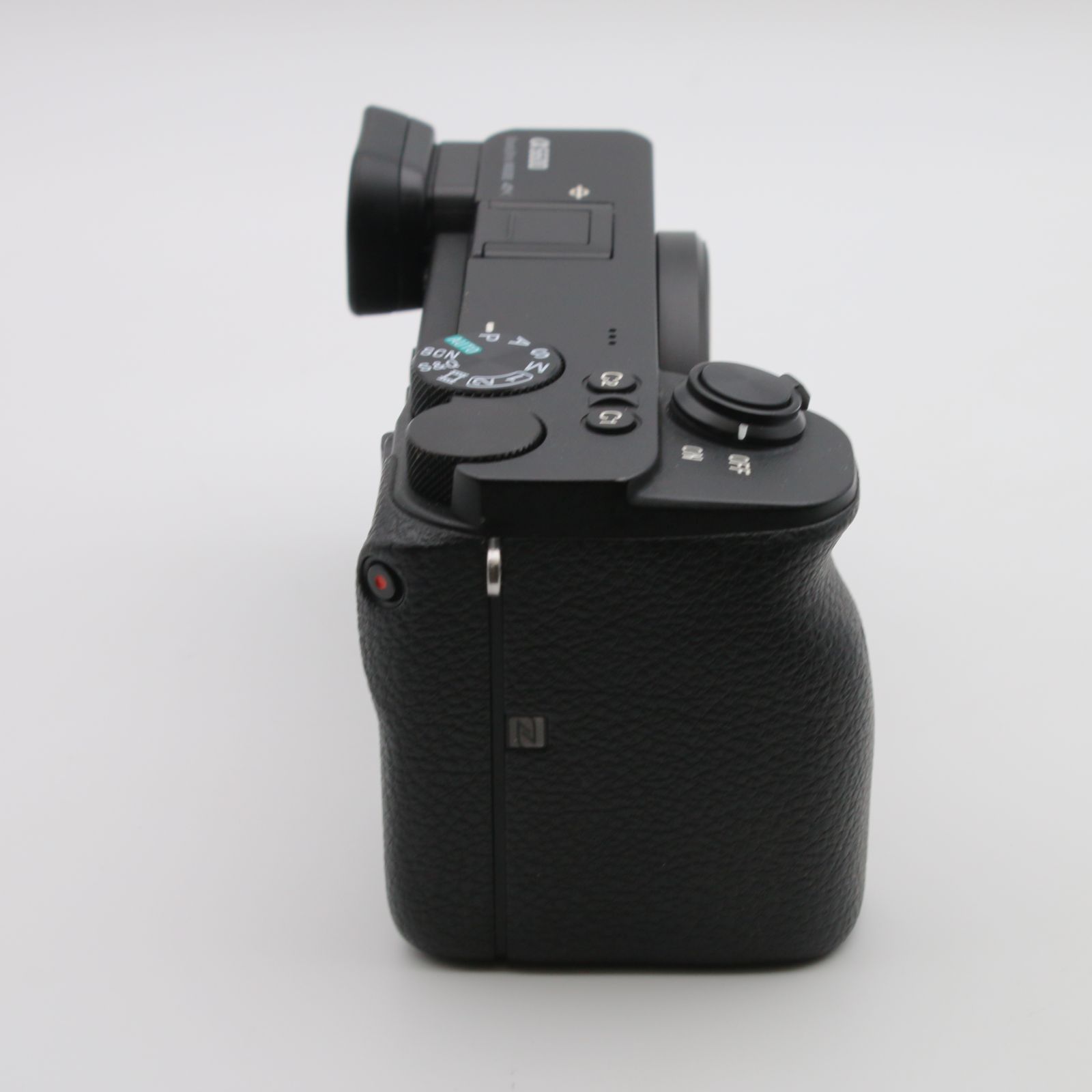 極上品】 SONY α6600 ボディ ブラック ILCE-6600 ミラーレス一眼