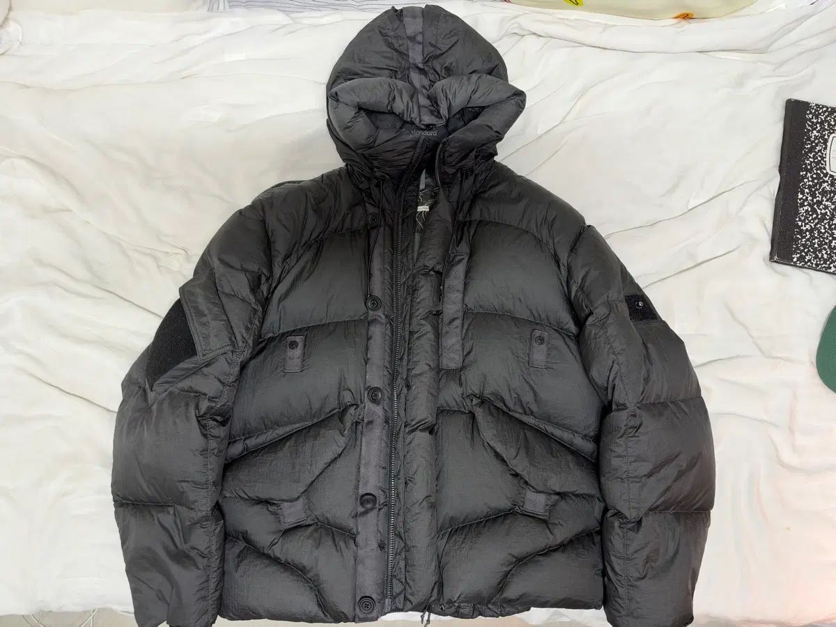 UNAFFECTED x シリーズ n2b ダウンコート 49,964円