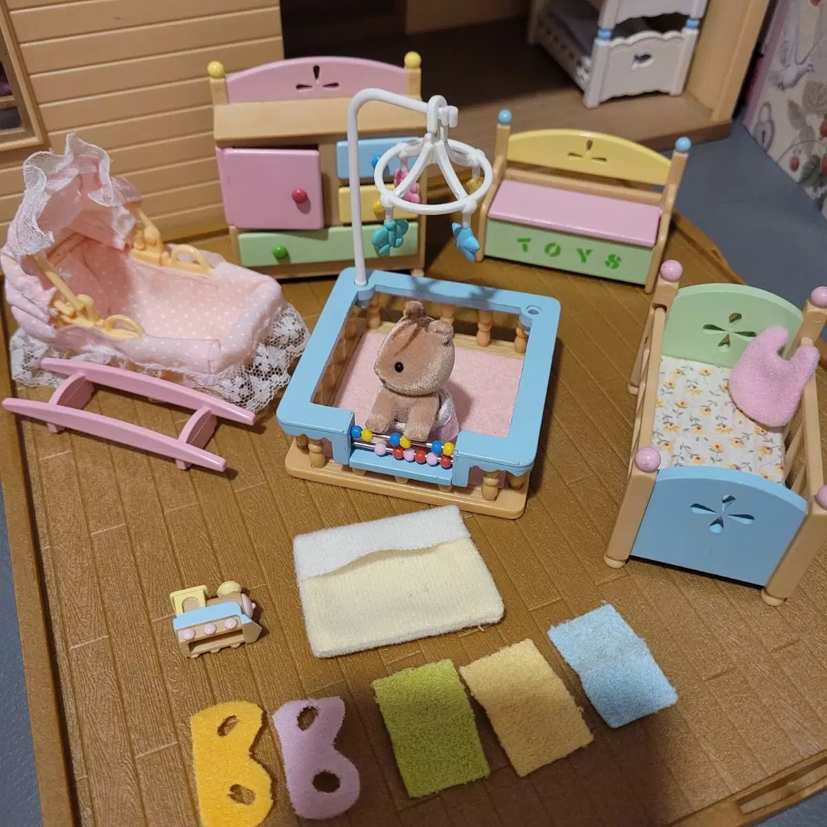 シルバニアファミリー オールド 赤ちゃん部屋 デコレーション