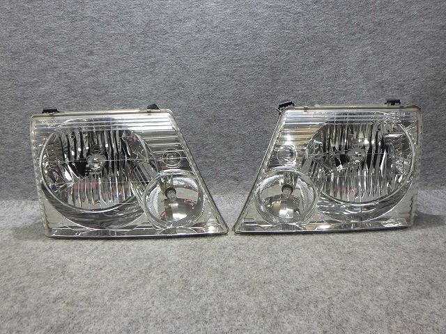 FORD　フォード　エクスプローラー　ヘッドライト　左右　ハロゲン　1FMEU74　HB3　HB4　1L2X-13006　1L2X-13005　260917039 10,164円