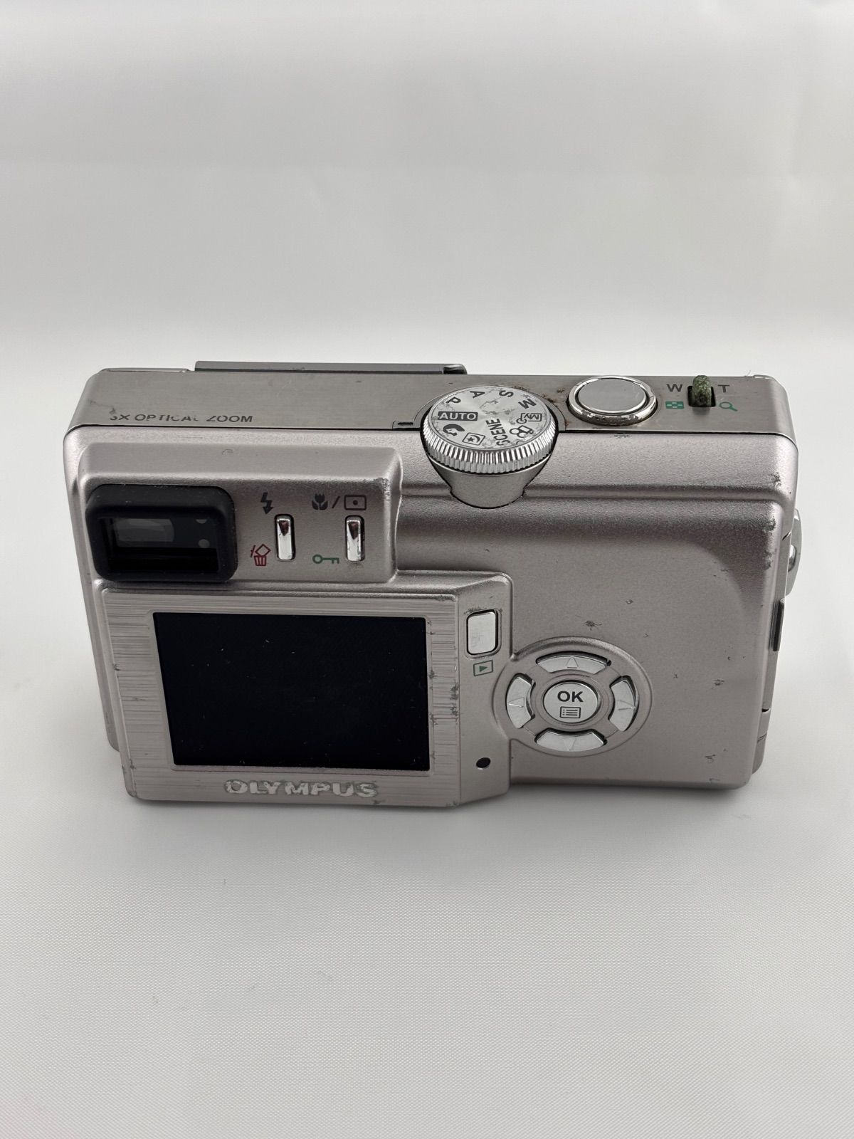 2581【動作確認済み】 OLYMPUS CAMEDIA X-3 シルバー オリンパス キャ